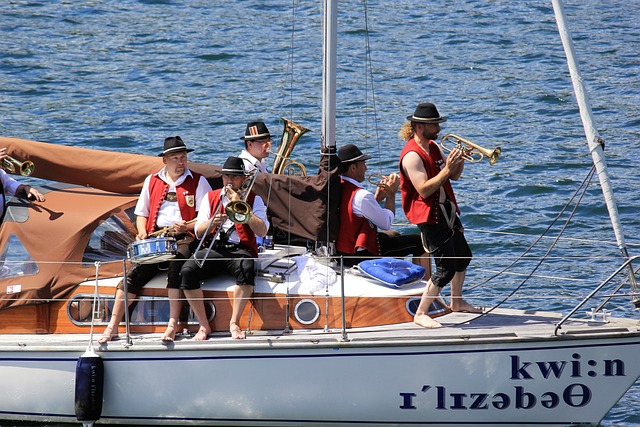 地方政府的 地方政府的